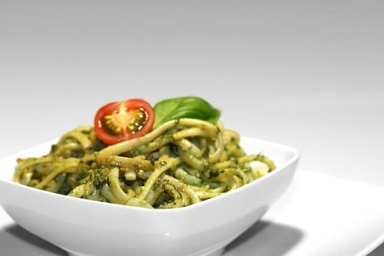Romige pasta pesto met kip